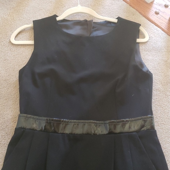 Dolce and Gabbana black stretch crepe wool  sheath dress patent leather waist - Picture 2 of 8